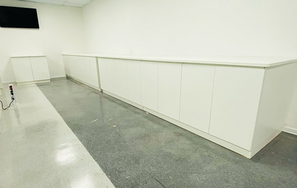 Bancadas Modulares Integradas
